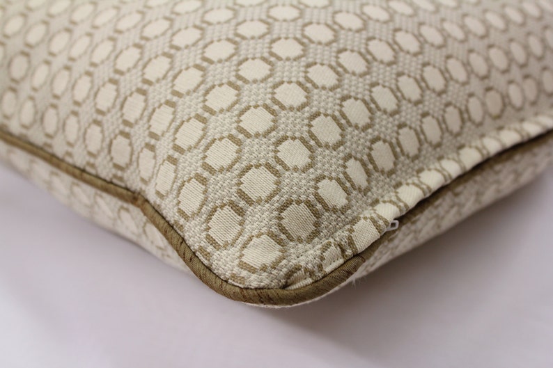 Knife Edge Self Welt Pillow at Lillian Shephard blog