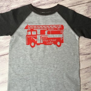 Shirt brandweerwagen 2e verjaardag: Fireman Party-T-shirt