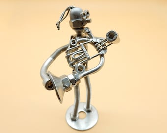 joueur de corne fantaisie sculpture joueur de corne joueur de corne en acier cadeau joueur de vent Art métal Sculpture en métal instrument de corne