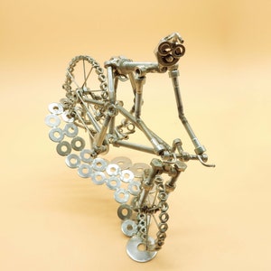 bicycle VTT,Metal sculpture Croix, recyclage, vélo, vélo vélo sculpture, bci acciaiaio, modlle VTT, vélo, cycliste cadeau cadeau image 2