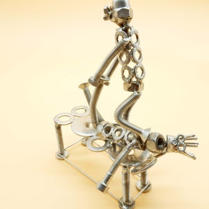 Physiothérapeute en sculpture sur métal, ostéopathe, remise en cadeau de physiatre, art de cadeau en cadeau de physiothérapeute image 3