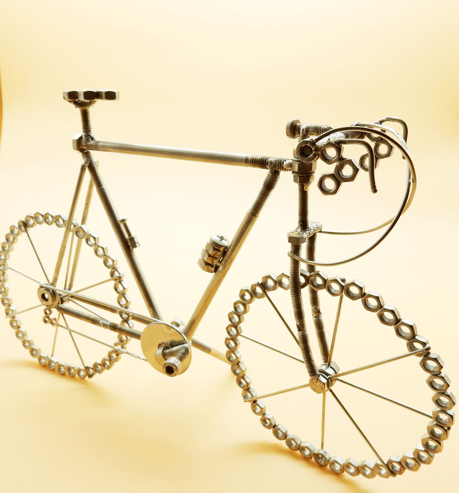 acquista un grande elettrodomestico bicicletta in regalo