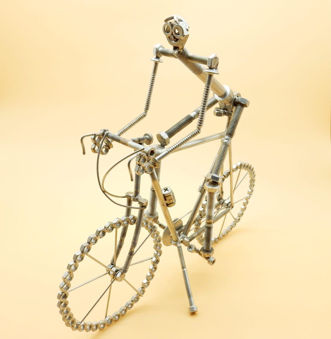 acquista un grande elettrodomestico bicicletta in regalo