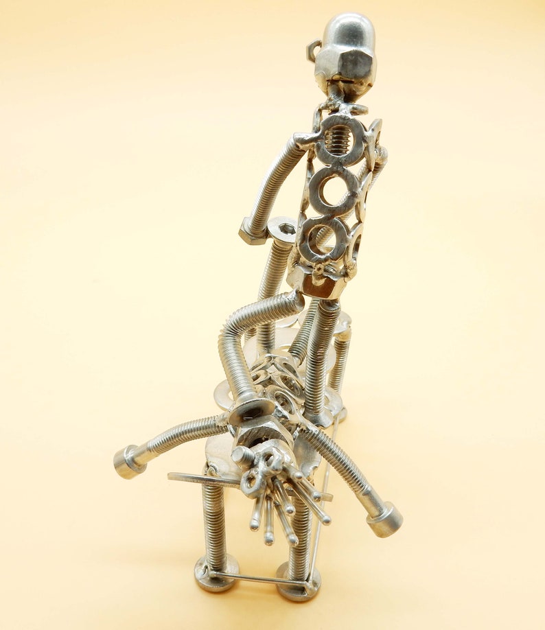 Physiothérapeute en sculpture sur métal, ostéopathe, remise en cadeau de physiatre, art de cadeau en cadeau de physiothérapeute image 5