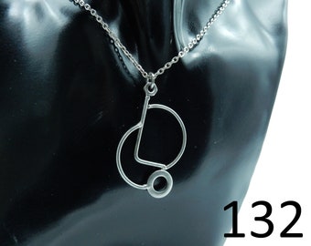 colliers en acier collier d'origine collier pendentifs en acier chaîne en acier collier de mode tendance collier artistique pendentifs ferraille