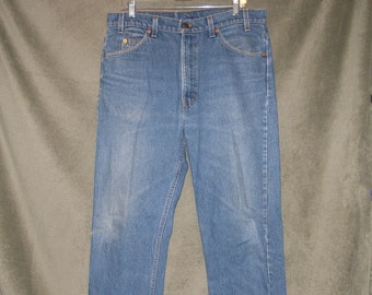 Levi's 505 Vintage Jeans Regular Fit Straight Leg Mens Size 35x34 High Waist Mom Jeans Boyfriend Jeans Unisex Grunge Made in USA