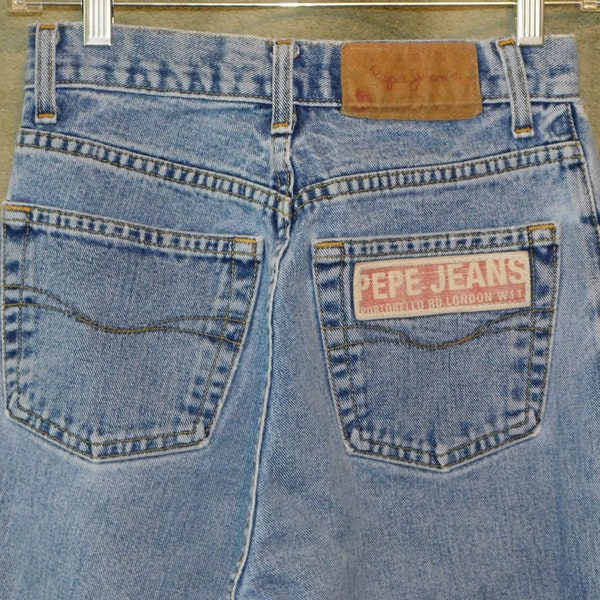 Pepe Jeans London Slim Fit Tapered Leg High Waist Mom Jeans Size 26 (24x29) Juniors Women Teens Vintage 1990s Very Good Condition