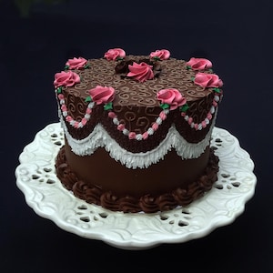 NEW! 8 Inch Chocolate Rose Fringe Fake Cake