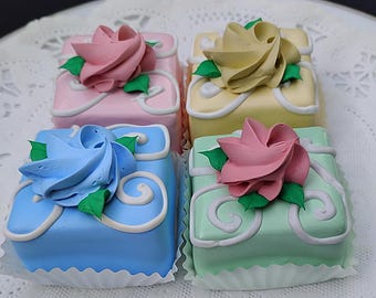 Pastel Square 4 Piece Petit Four Fakes Set