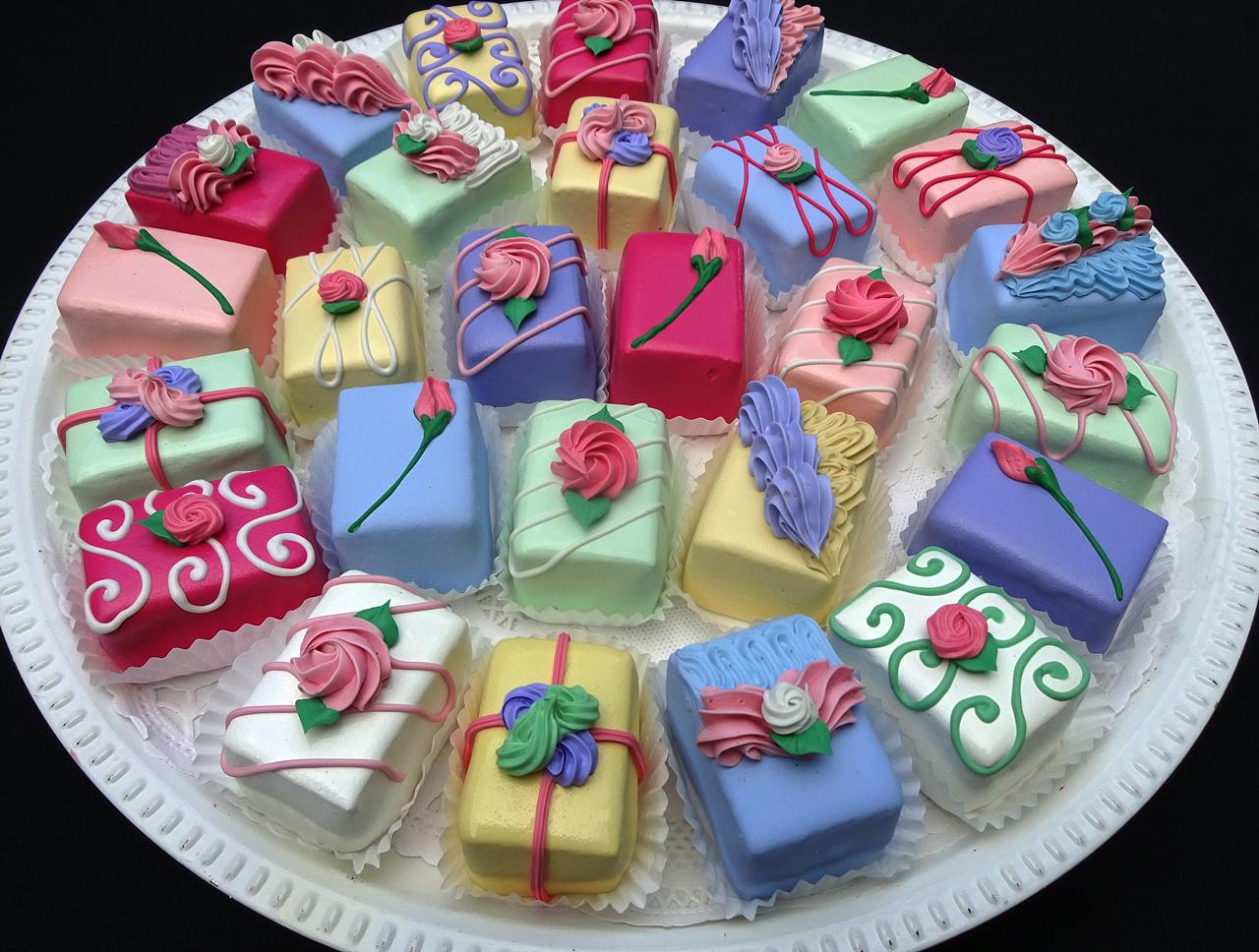 24 Gomme Per Cancellare A Forma Di Dolcetti – Simpatiche E Colorate, Ideali Per Bambini, Scuola E Bomboniere