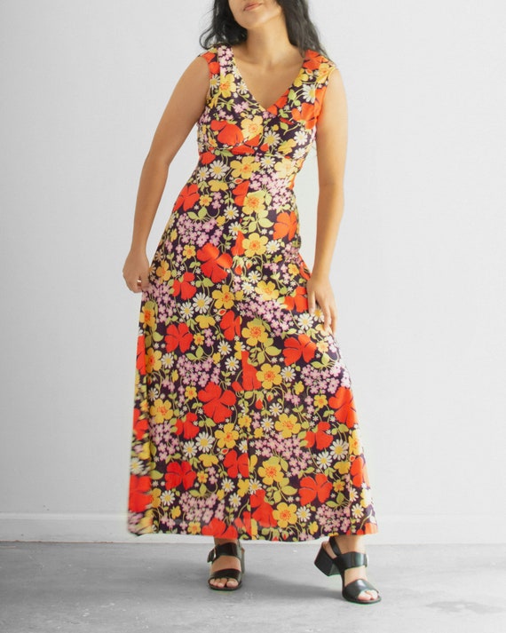 60s Flower Power Maxi Dress / 26" Waist
