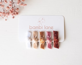 Baby hair clips, French velvet clip set, velvet hair bows, tiny hair clips, baby velvet bows, set of 5 snap clips, mini velvet bows