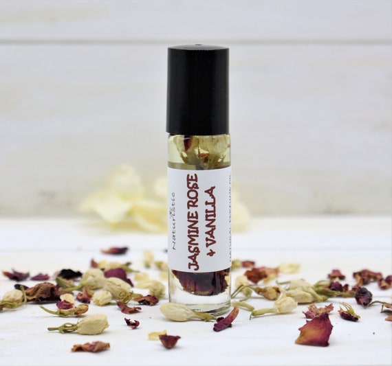 Natural Vegan Body Oil Perfume Roller in Jasmine Tea Flower Scent - Made  with Essential Oils, Coconut Oil and Vitamin E to Nourish Skin
