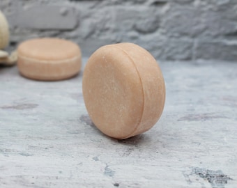 Sandalwood Vanilla Shampoo Bar: Sulfate-Free, Herbal Extracts