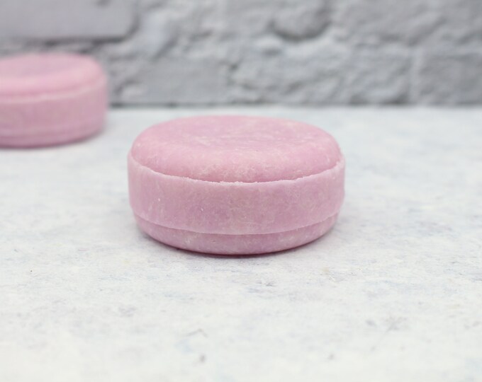 WILD BERRY BLOSSOMS Shampoo Bar, Vitamin B5, Conditioning Formula