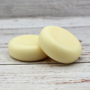 AUSTRALIAN SANDALWOOD & ROSE Solid Hair Conditioner Bar, Argan Oil, Pro Vitamin B5, Quinoa Protein, Essential Oils, Zero Waste, Vegan image 1