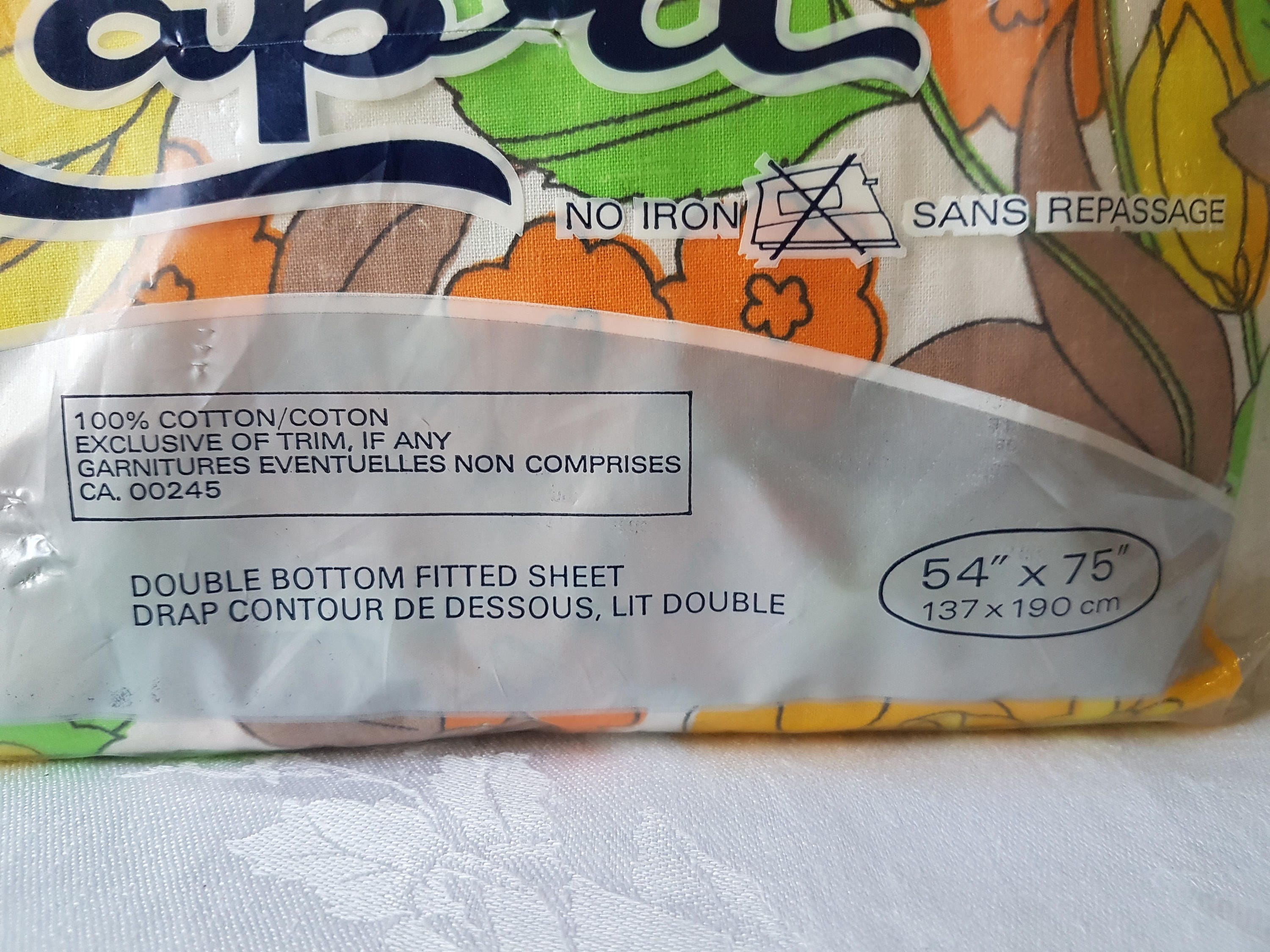 Bright Vintage Double Sheet Set, Complete Set, New in Package, by