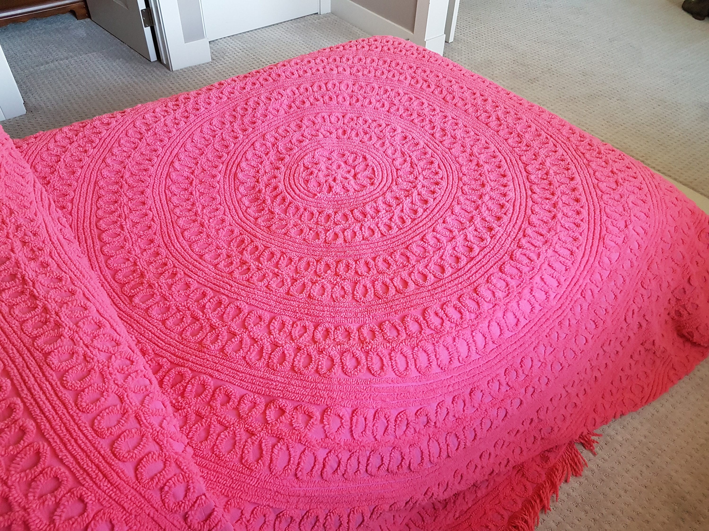 Vintage Hot Pink Chenille Bedspread, Retro Coverlets, Fringed, Full
