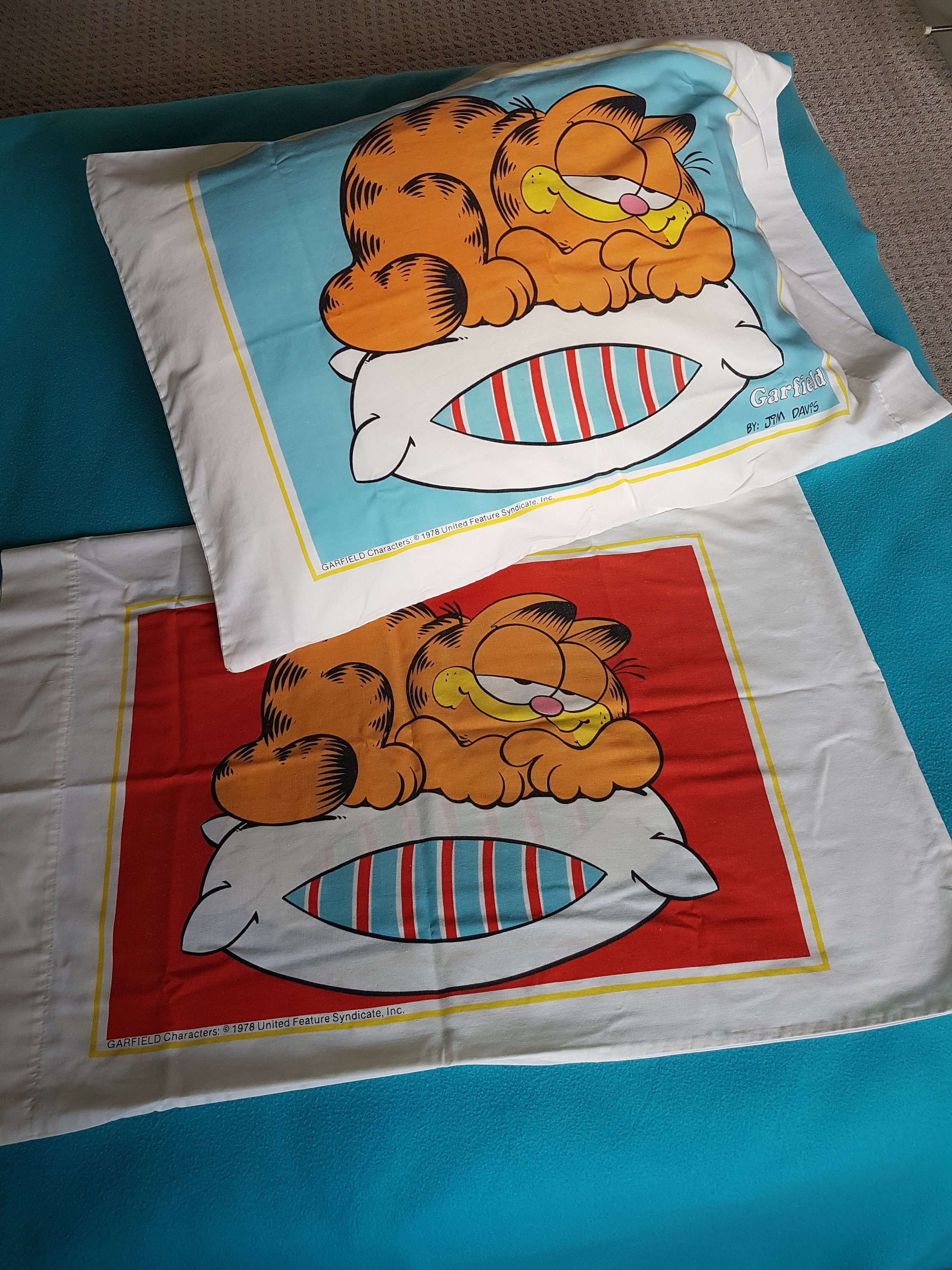 Vintage Pair of Garfield Character Pillowcases 1978 Jim Davis
