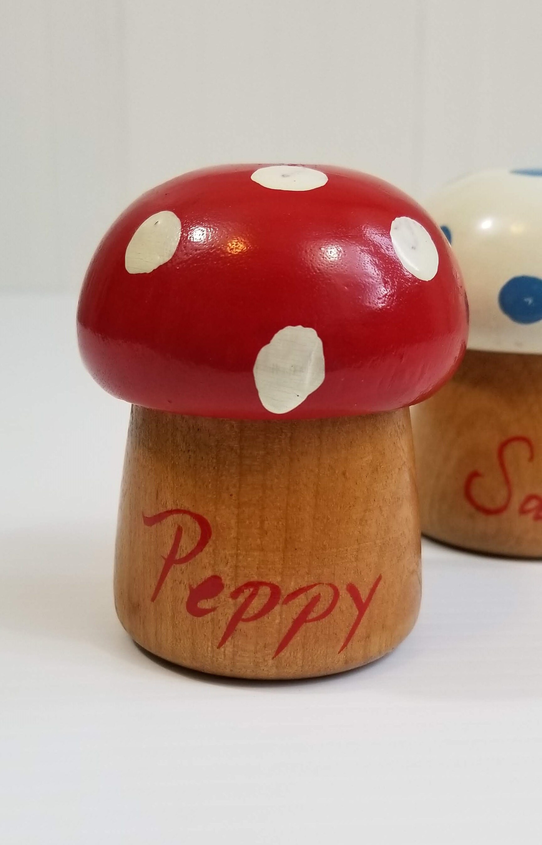 Wooden Mushroom Salty & Peppy / Salt and Pepper Shakers, Made in Japan