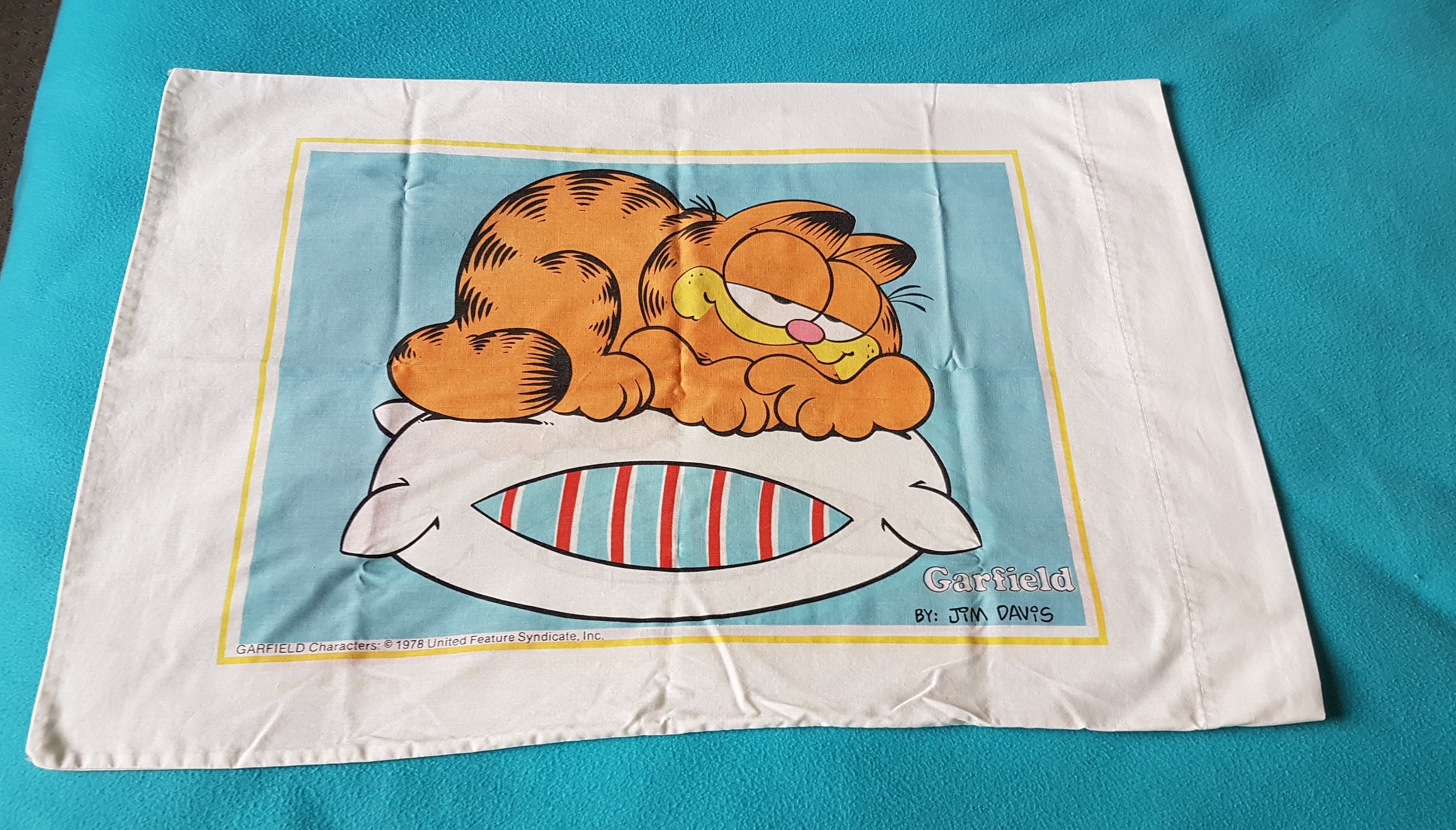 Vintage Pair of Garfield Character Pillowcases 1978 Jim Davis