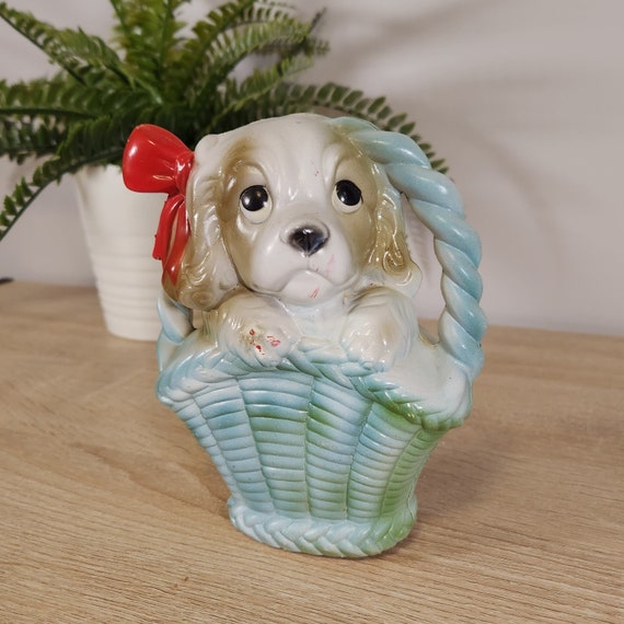 Mid Century Cocker Spaniel Money Bank, Puppy in Basket with Bow, Children's Money Bank, 1950s, 1960, Molded Plastic