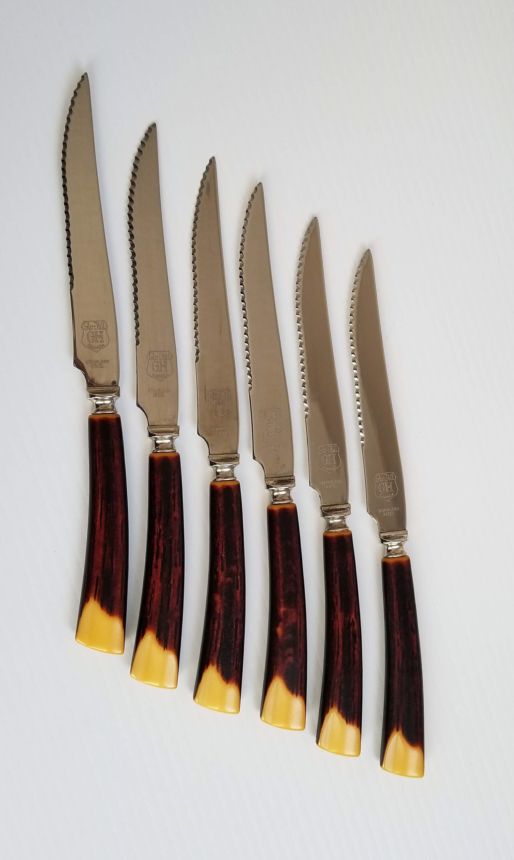 knife block set with steak knives