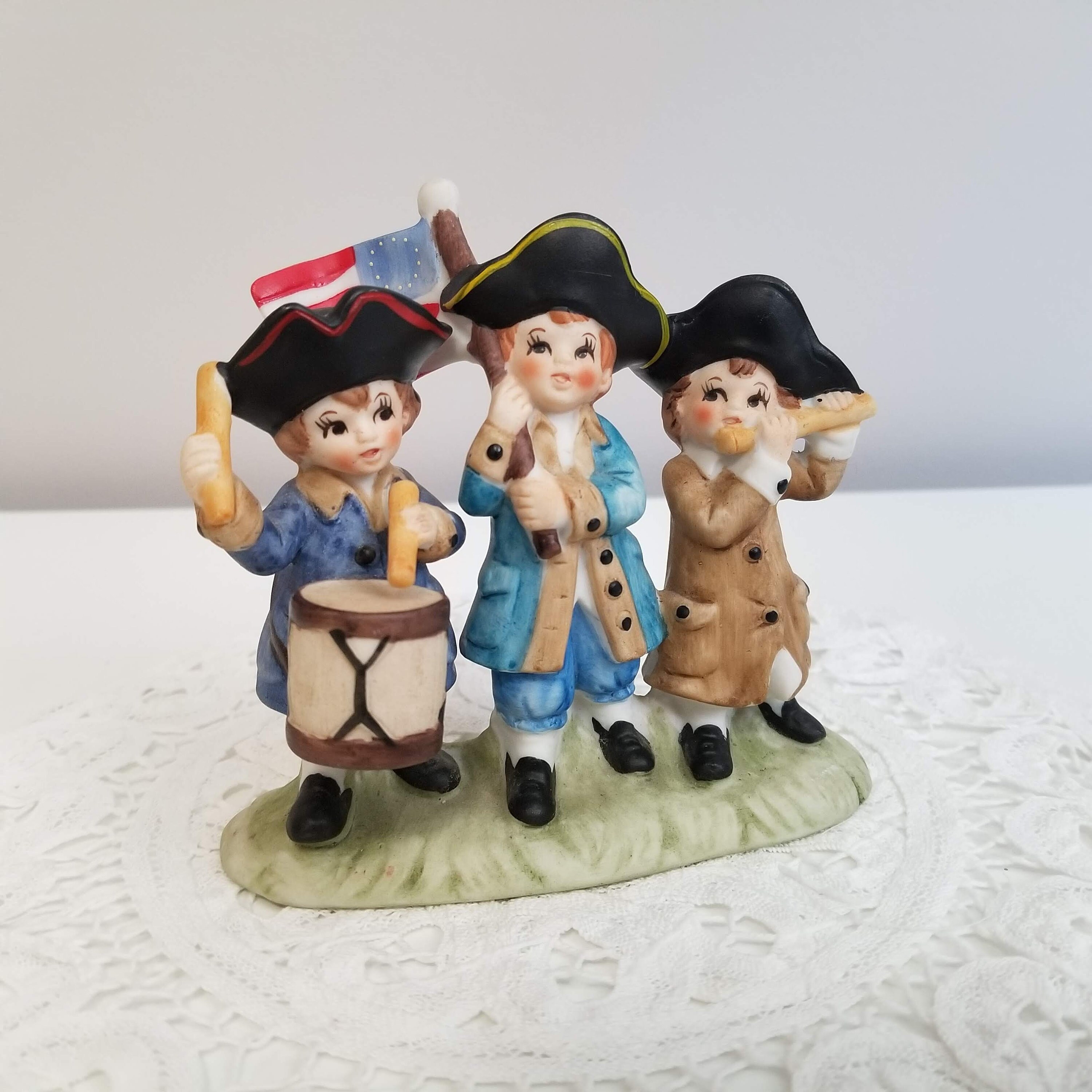 Vintage Lefton American Revolutionary Patriot Three Boys/Children