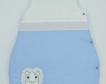 Gigoteuse bébé artisanale française mixte taille 0-6 mois coton bleu ciel et son petit lion