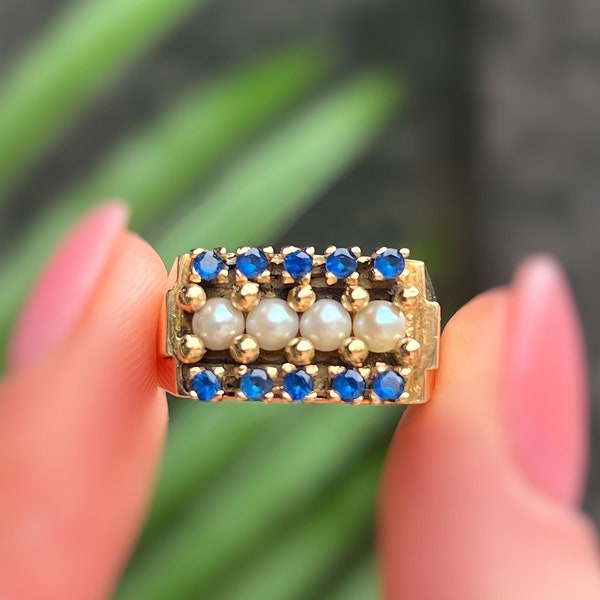 Vintage 9ct Yellow Gold Sapphire and Pearl Ring - Size M