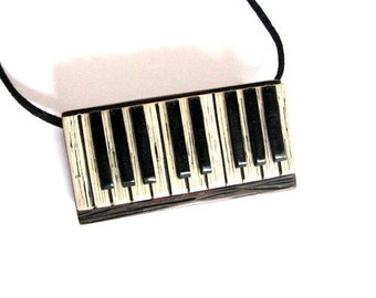 Piano jewelry Musician gift Music necklace Music lover gift Music keyboard necklace Piano keyboard Statement necklace Boho necklace gift