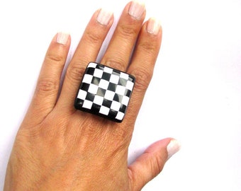 Chunky Black white  Checker ring Geometric ring Adjustable ring Hippie jewelry Modern statement ring Black white geometric jewelry ring gift
