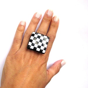 Chunky zwart witte geblokte ring geometrische ring verstelbare ring hippie sieraden moderne statement ring zwart witte geometrische sieraden ring cadeau