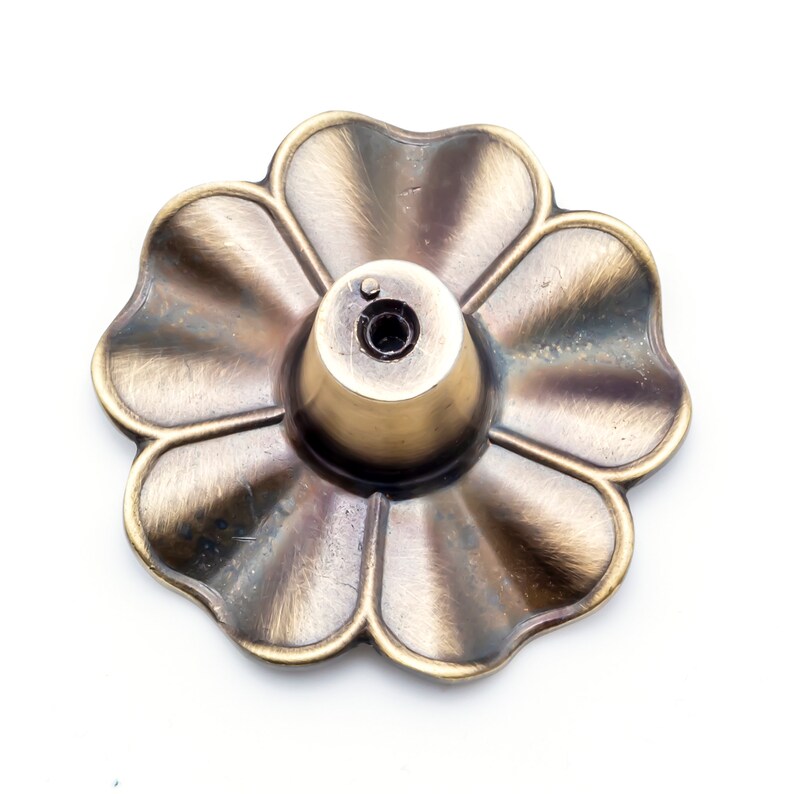 Cabinet Drawer Knob and Pull of Strawberry Quartz Gemstone Flower