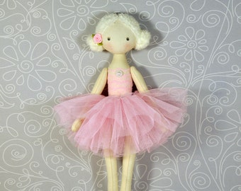 Muñeca princesa, muñeca bailarina, muñeca textil bailarina, muñeca decorativa, muñeca de algodón, muñeca de trapo