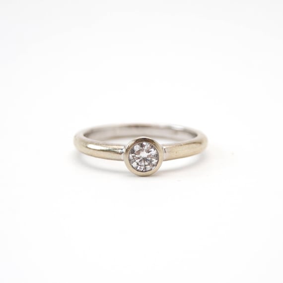 Diamond Ring Bezel Set|14k Diamond  Ring|Modern En