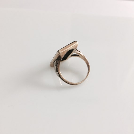 Art Deco Onyx and Diamond Ring|14k Gold - image 4