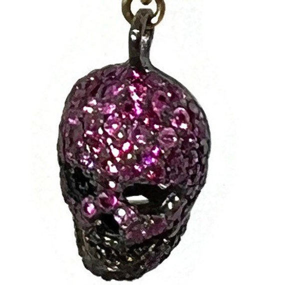 Ruby skulls set in Blackened Sterling Silver on 1… - image 4