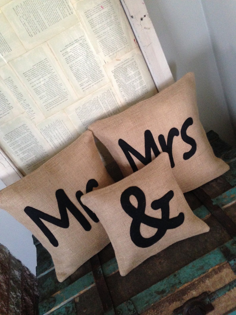 Mr & Mrs Pillow Set Wedding Set Burlap Pillows wedding Etsy
