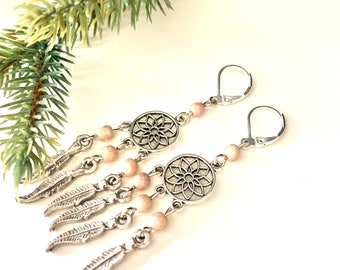 Silver dreamcatcher earrings, dreamcatcher earrings, beaded earrings, pink earrings, bohemian earrings