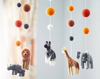 Needle Felt Safari Animal Baby Mobile: Giraffe Nursery Decor