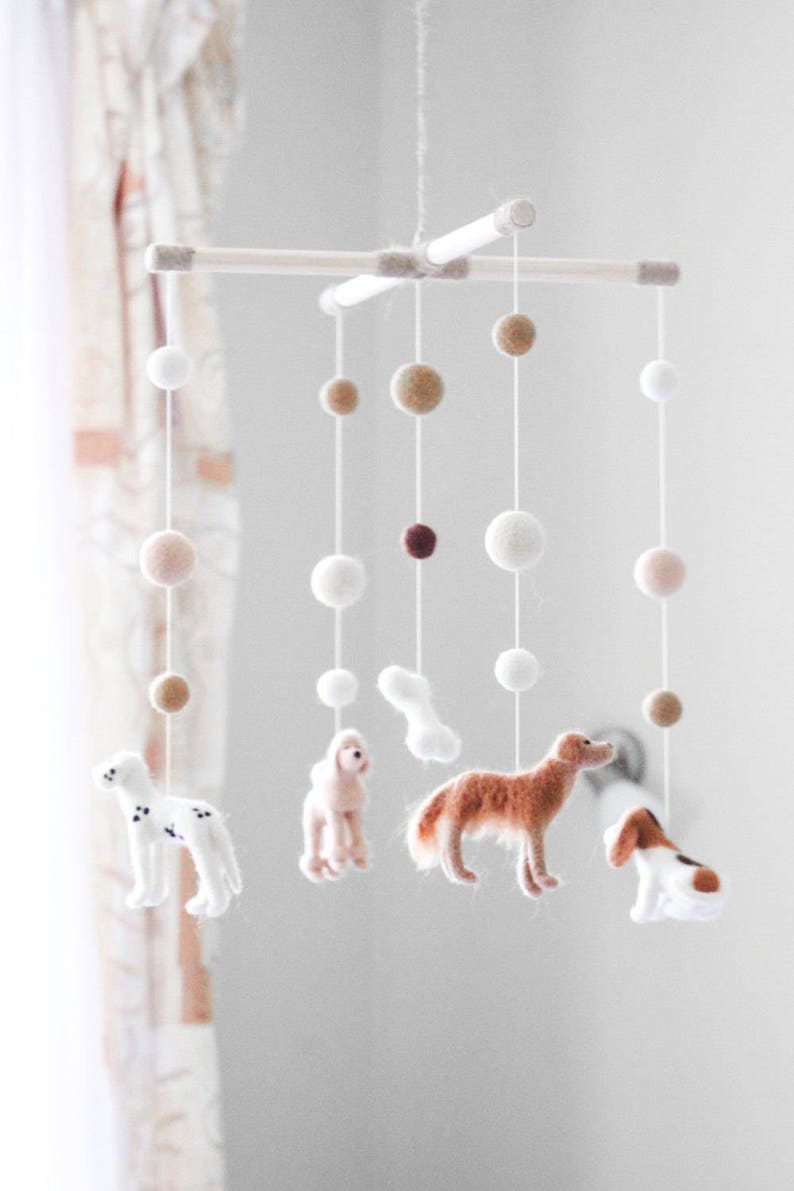 Custom Dog Baby Mobile Felt Neutral Crib Mobile Nursery Mobile Bebe Cot Mobile Baby Newborn Baby Shower Gift Without hanger