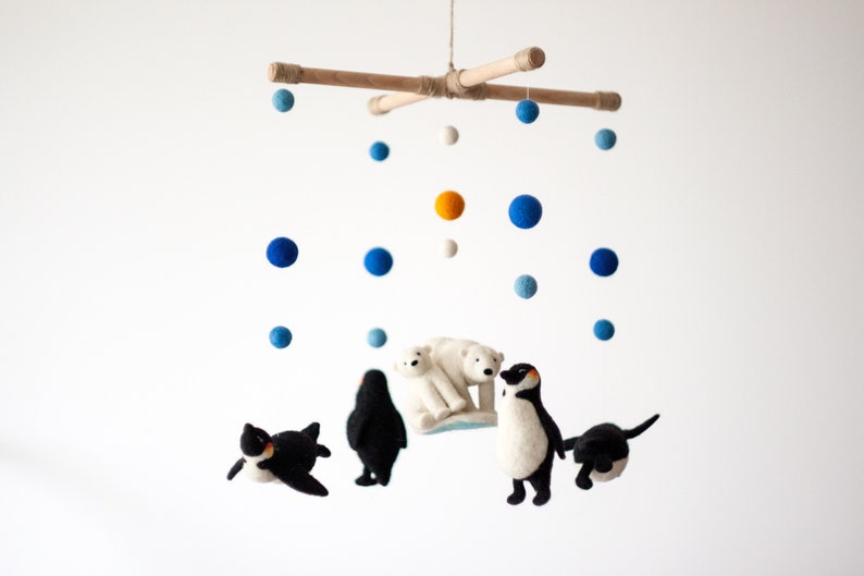 Penguin mobile, Bear Mobile, Baby Mobile, Nordic Nursery Decor, Winter Baby Shower Gift, Black And White Baby Mobile Without hanger