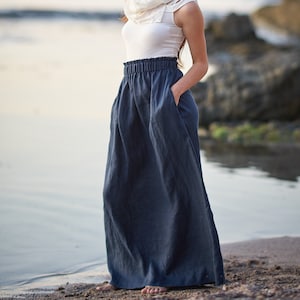 Maxi-Leinenrock, Leinenkleidung, Maxirock, Plus-Size-Kleidung, Rock mit hoher Taille, blauer Leinenrock, minimalistische Kleidung, Plus-Size-Leinen Bild 1