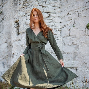 Robe en lin pour femme, Robe en lin épaisse, Robe vert militaire, Robe d'automne en lin, Robe midi en lin, Robe portefeuille en lin, Vêtements en lin grande taille image 3
