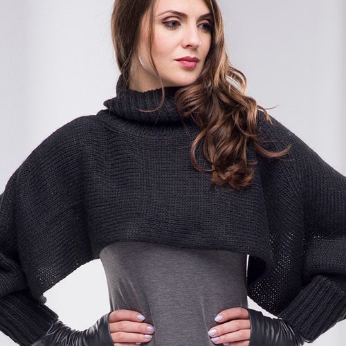 cropped knit cape