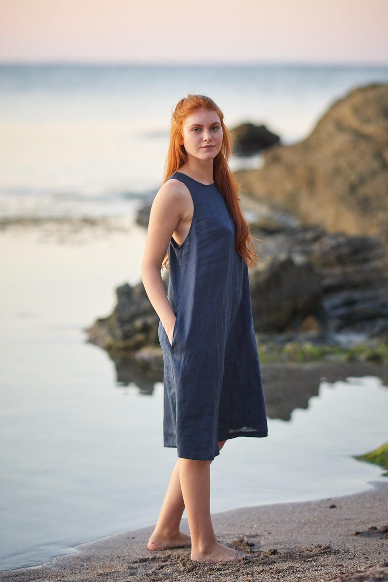 Abito corto in lino da donna, lunghezza al ginocchio, abbigliamento estivo, vestito corto immagine 4