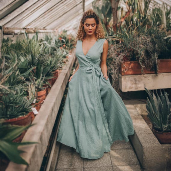 VisibleArt Sleeveless Linen Maxi Dress with Pockets - Summer Tie Waist Elegant Dress, S / Natural