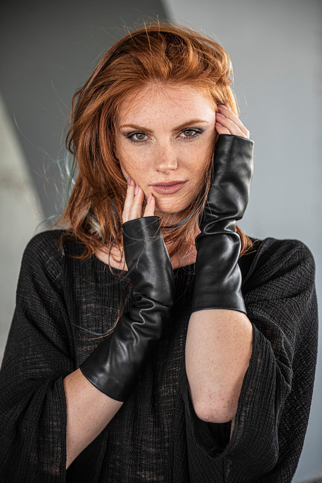 Fingerless Leather Gloves for Women, Black Faux Leather Gloves