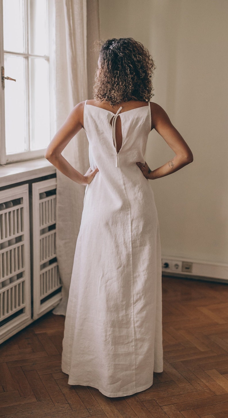 Robe en lin blanche, robe longue en lin, robe en lin simple, robe en lin à fines bretelles, vêtements grande taille, robe en lin femme, vêtements en lin image 3